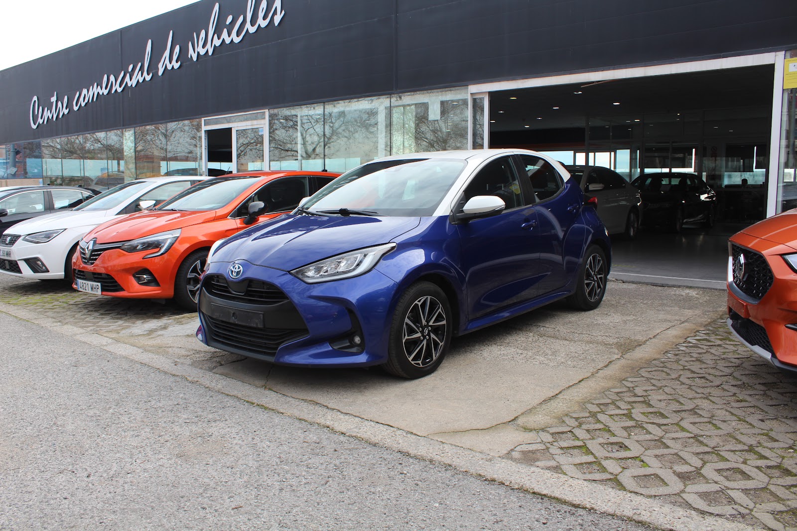 TOYOTA YARIS 120H 116 Style