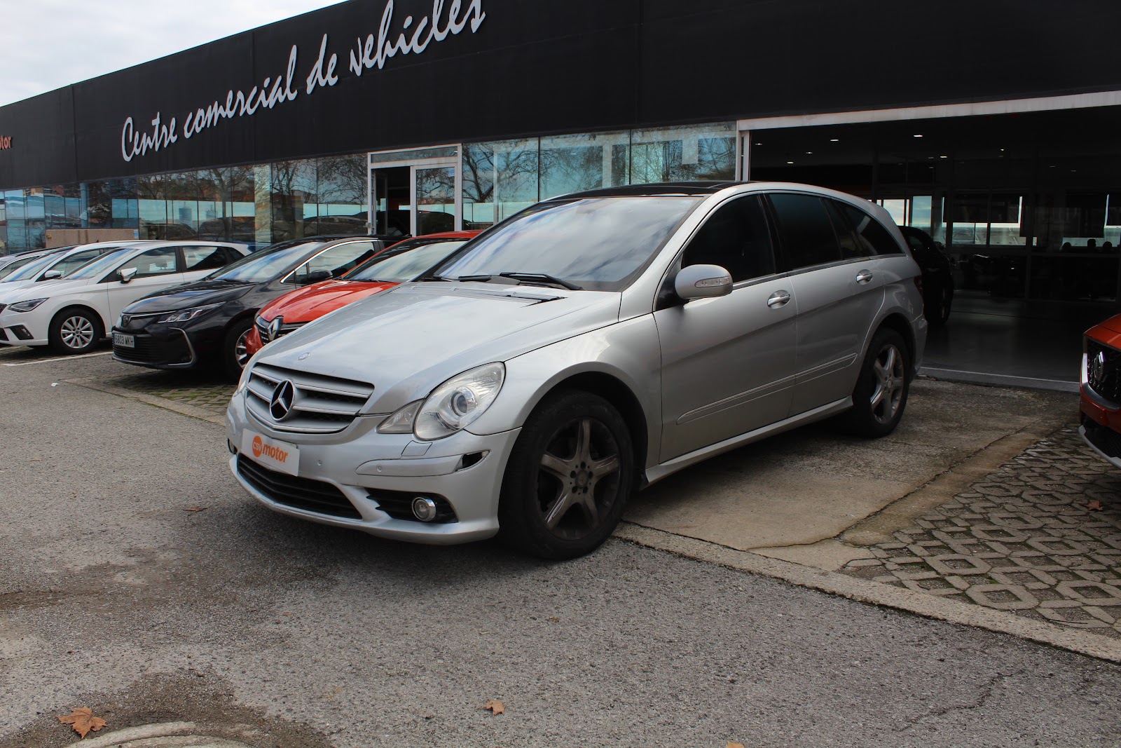 Mercedes Clase R 320 Cdi V6 4Matic 24V 7G-Tronic 224 Cv entregado por CSV Motor en Barcelona