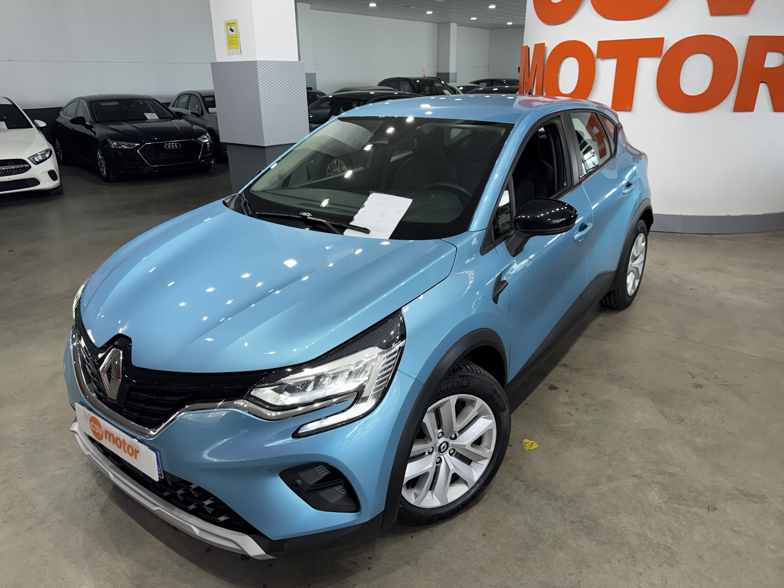 RENAULT CAPTUR 1.3 TCe 145 E-Tech Business