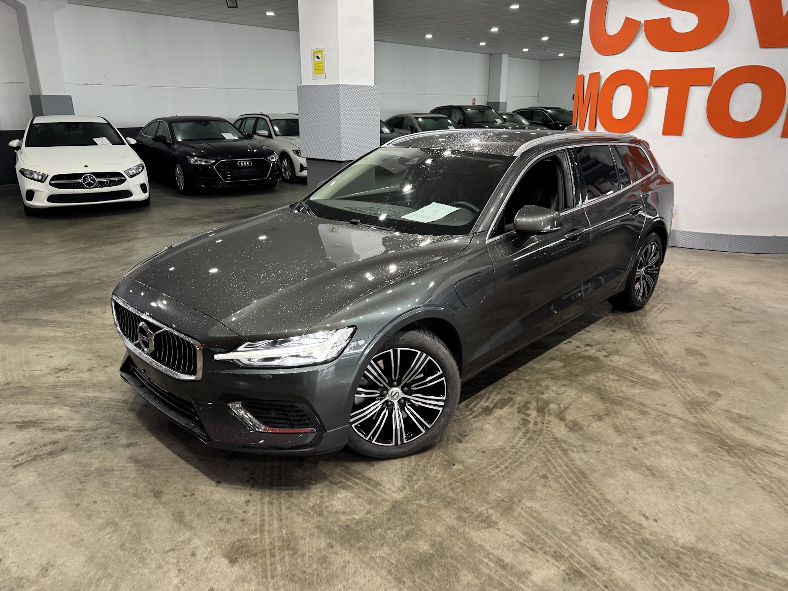 VOLVO V60 2.0T6 340CV E-AWD