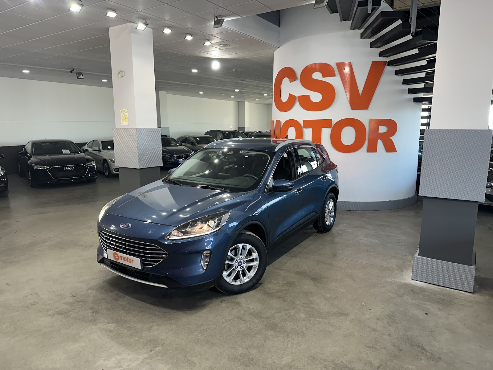 FORD KUGA 2.5 Duratec 190 Titanium