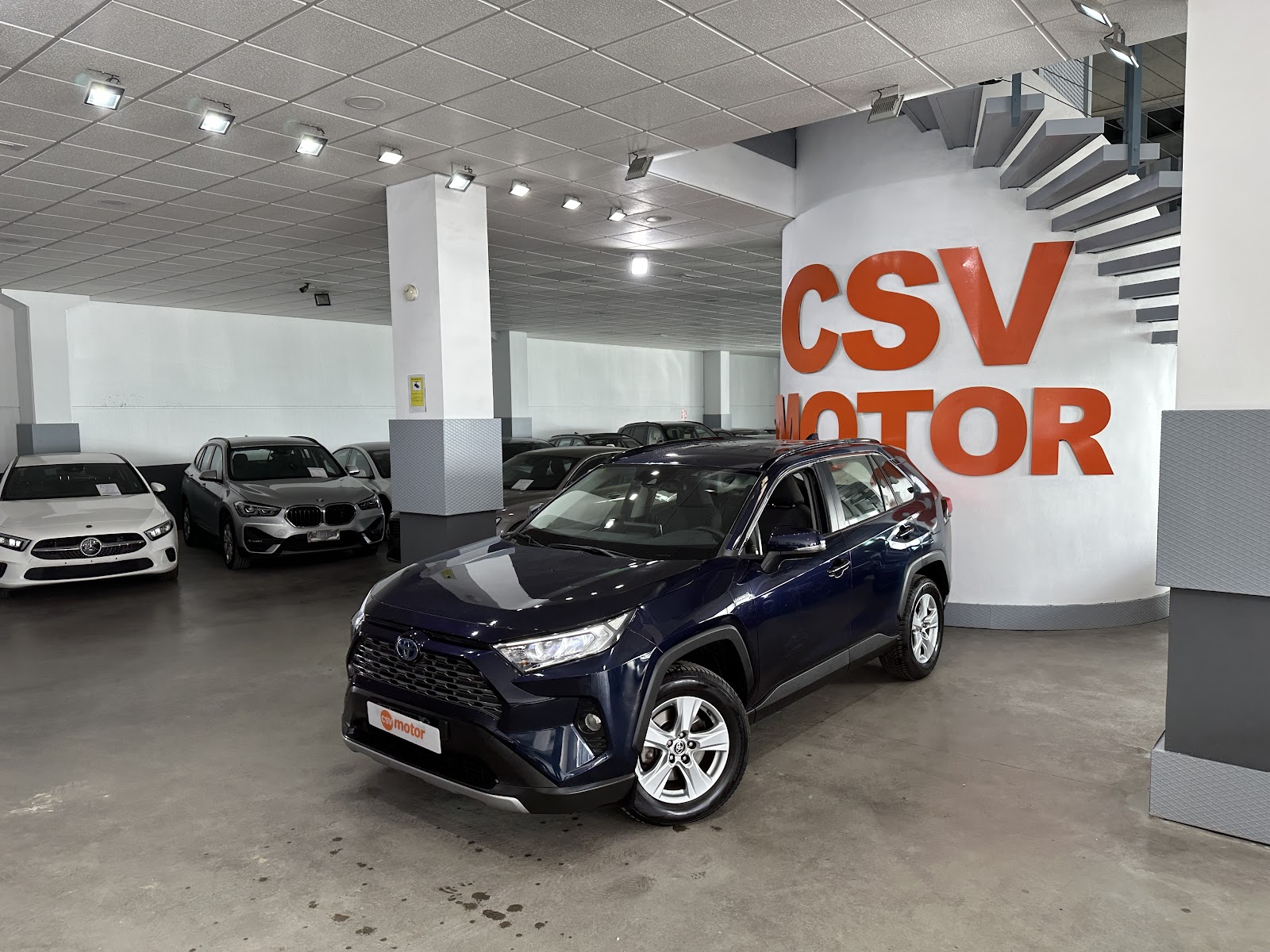 TOYOTA RAV4 2.5 Hybrid 218 Business 6 kWh