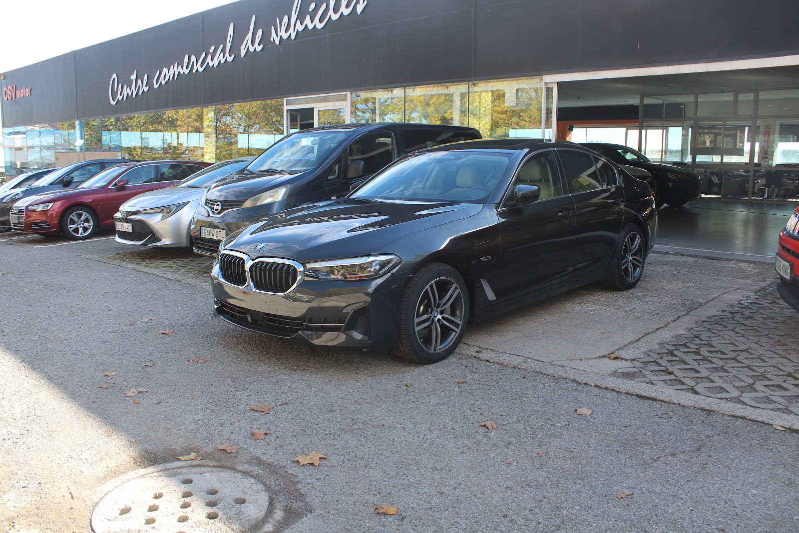 BMW SERIE 5 530E 292CV BERLINA
