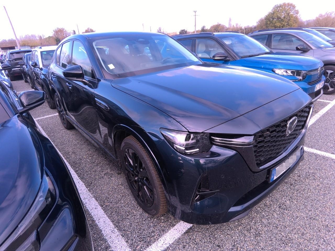 Exterior de Mazda Cx-60 2023 · foto real CSV Motor