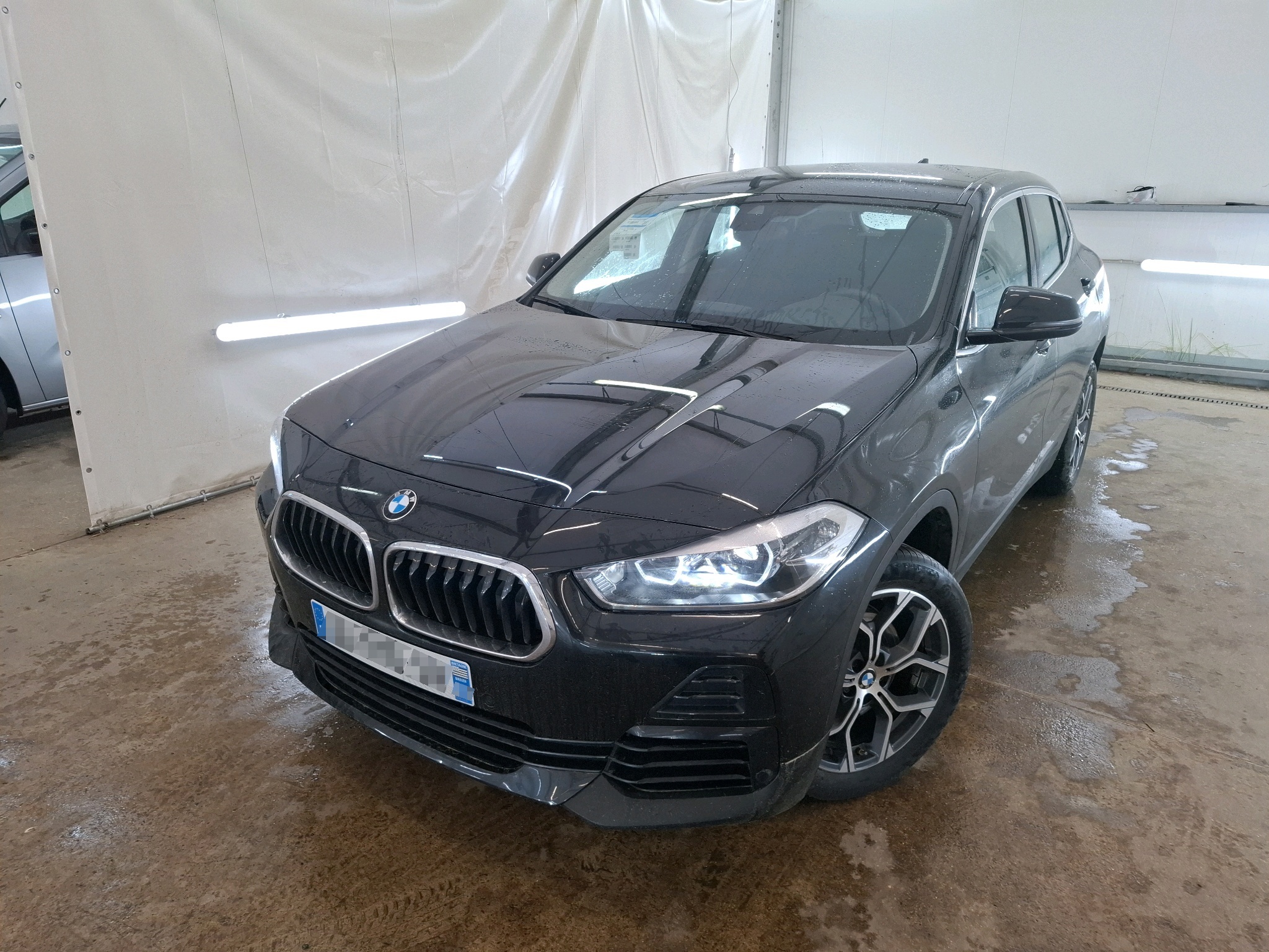 BMW X2 sDrive18i 136