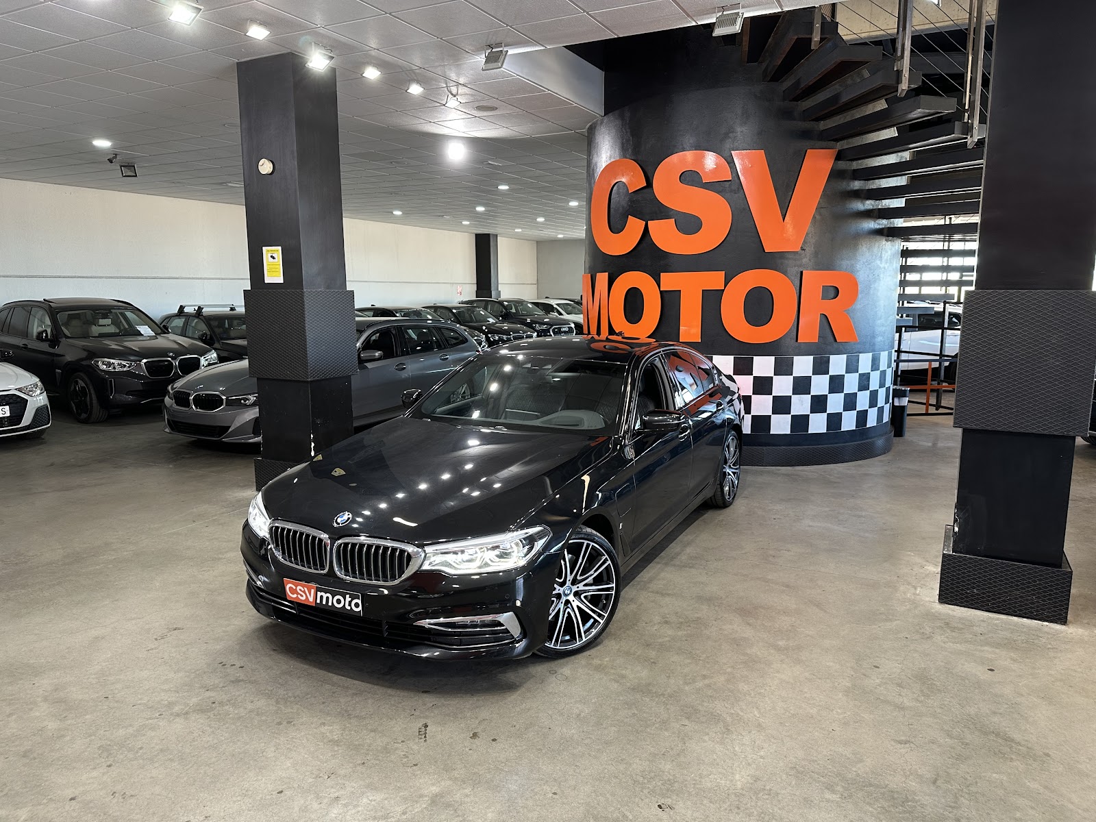 BMW SERIE 5 530e 292