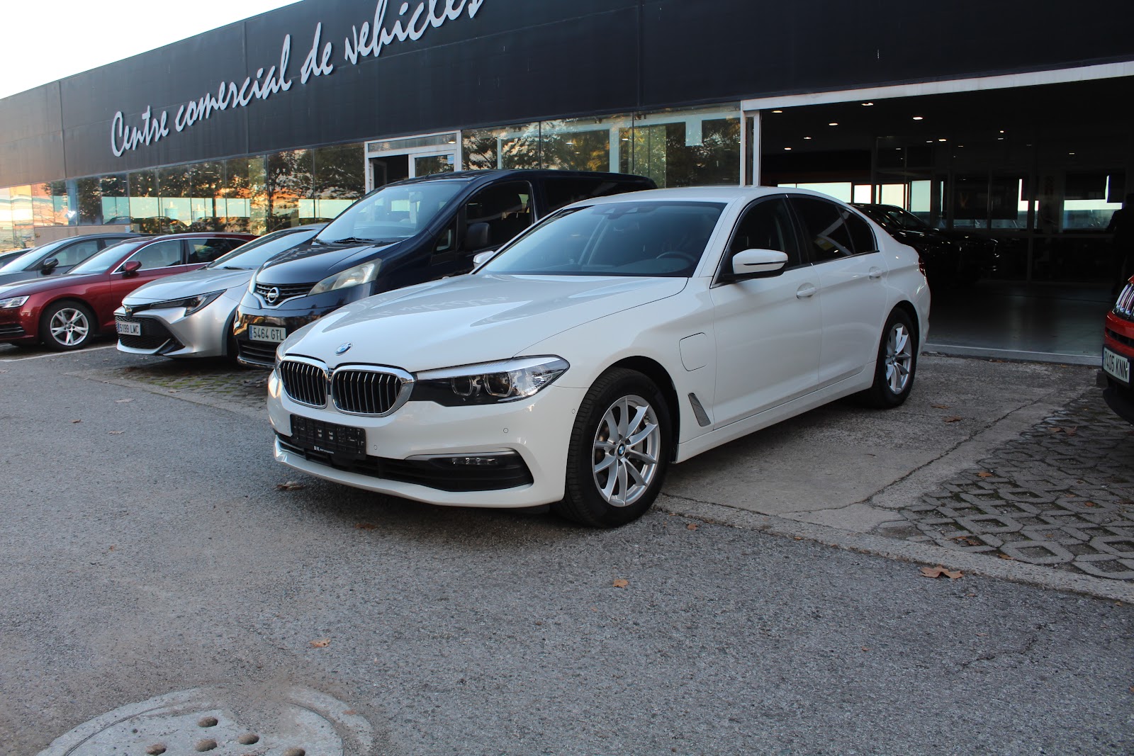 BMW SERIE 5 530e 292