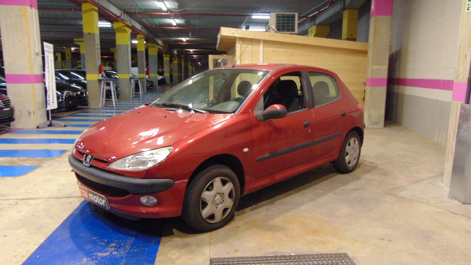 PEUGEOT 206 XT 1.6 90