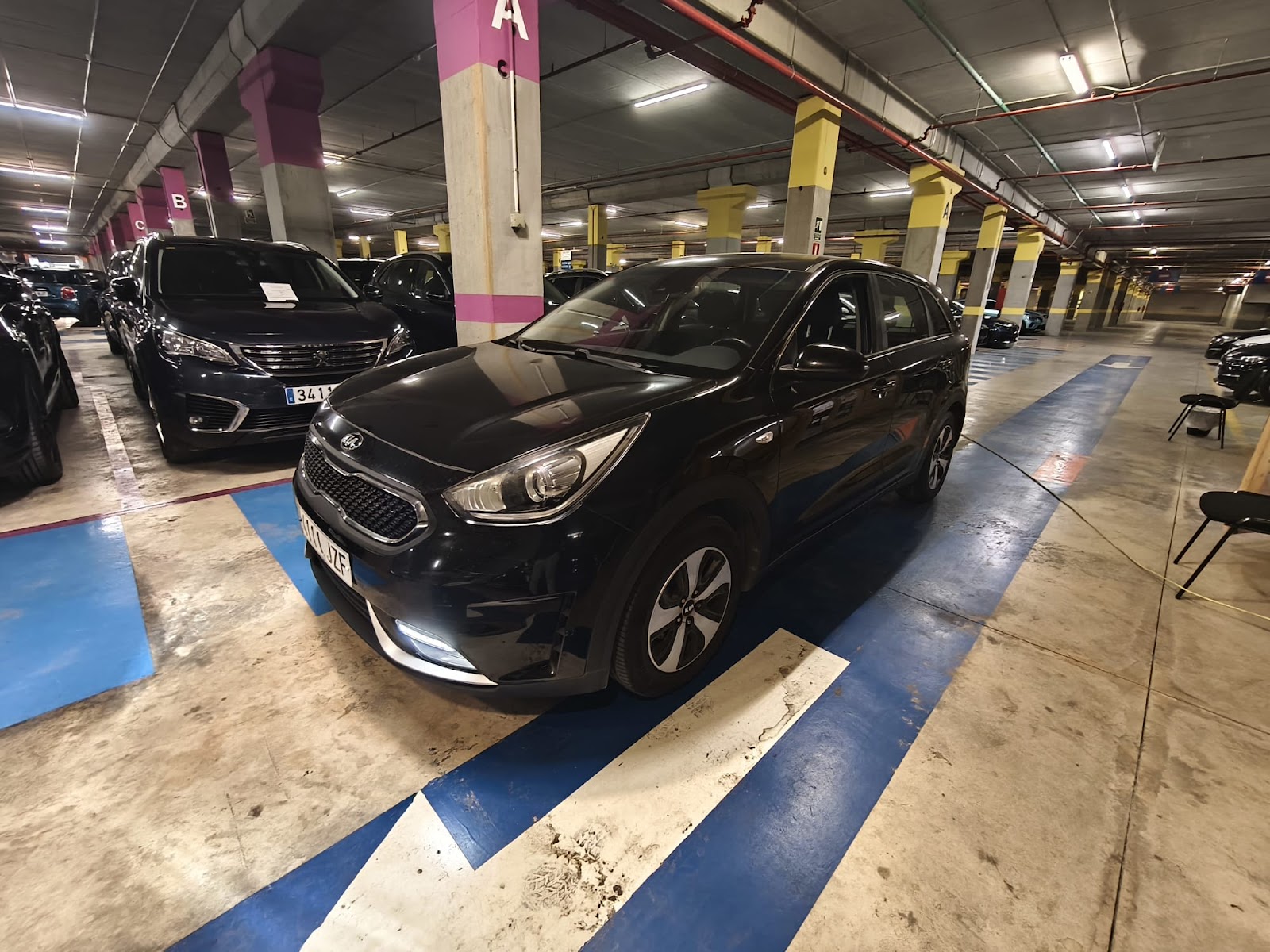 KIA NIRO 1.6 HEV 141 Concept