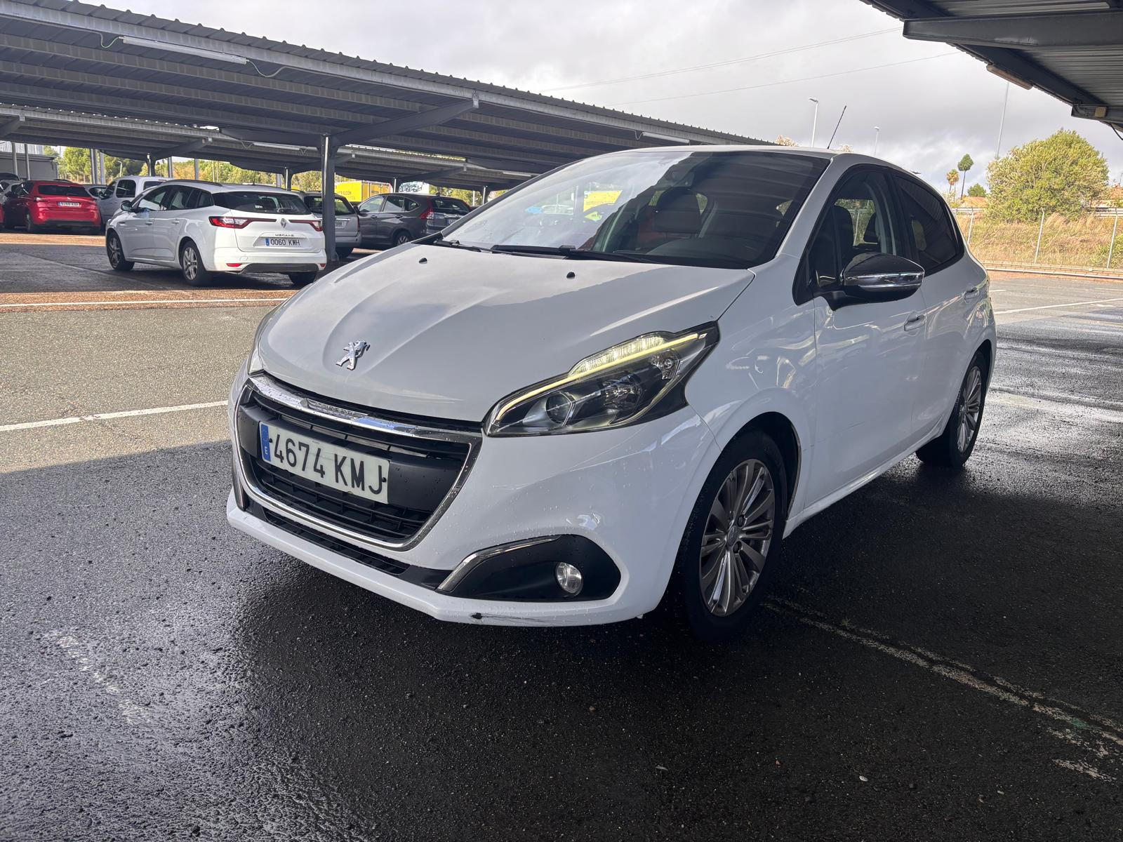 PEUGEOT 208 1.2 PureTech 82 Style