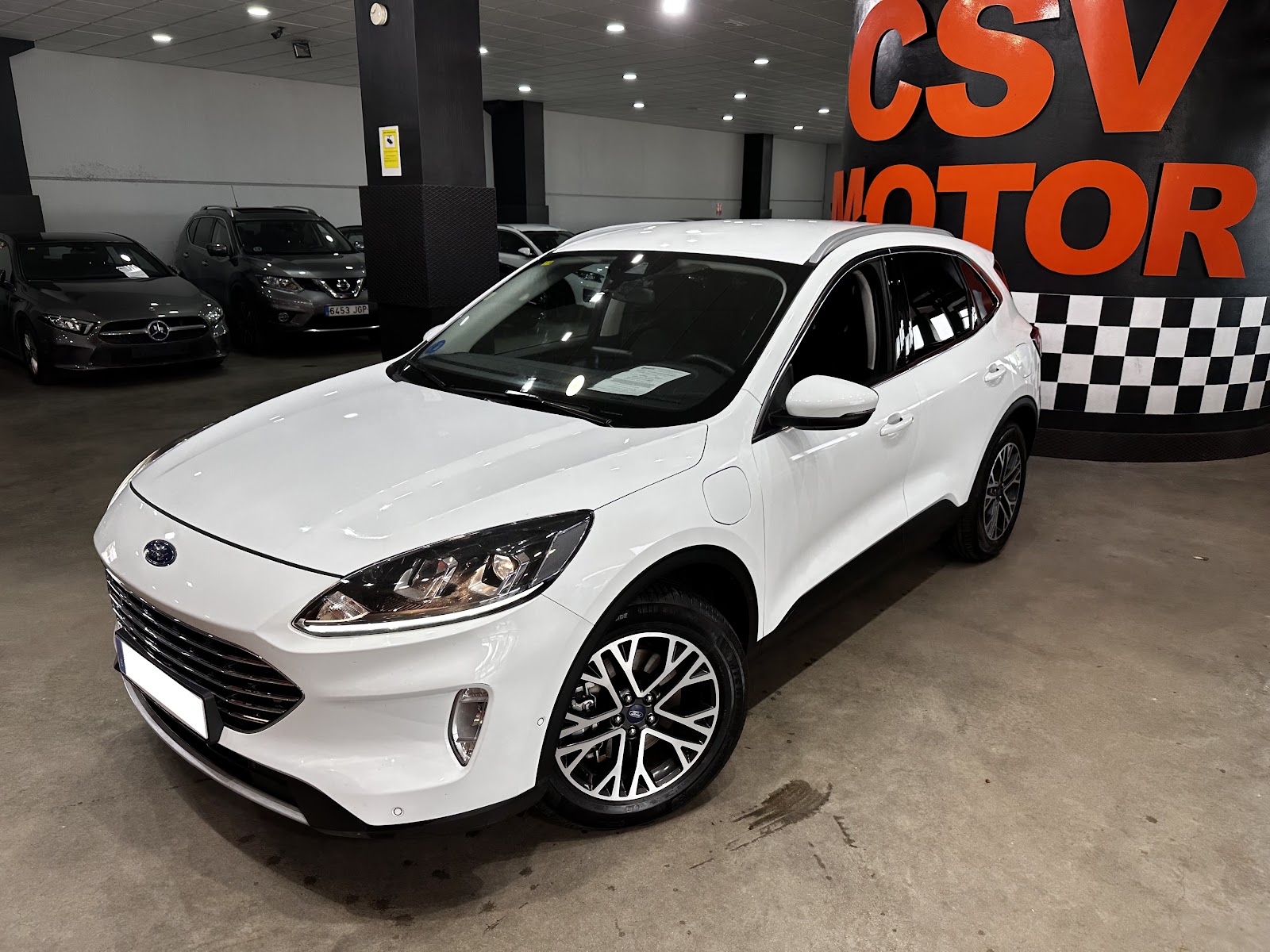 FORD KUGA 2.5 Duratec 225 Titanium