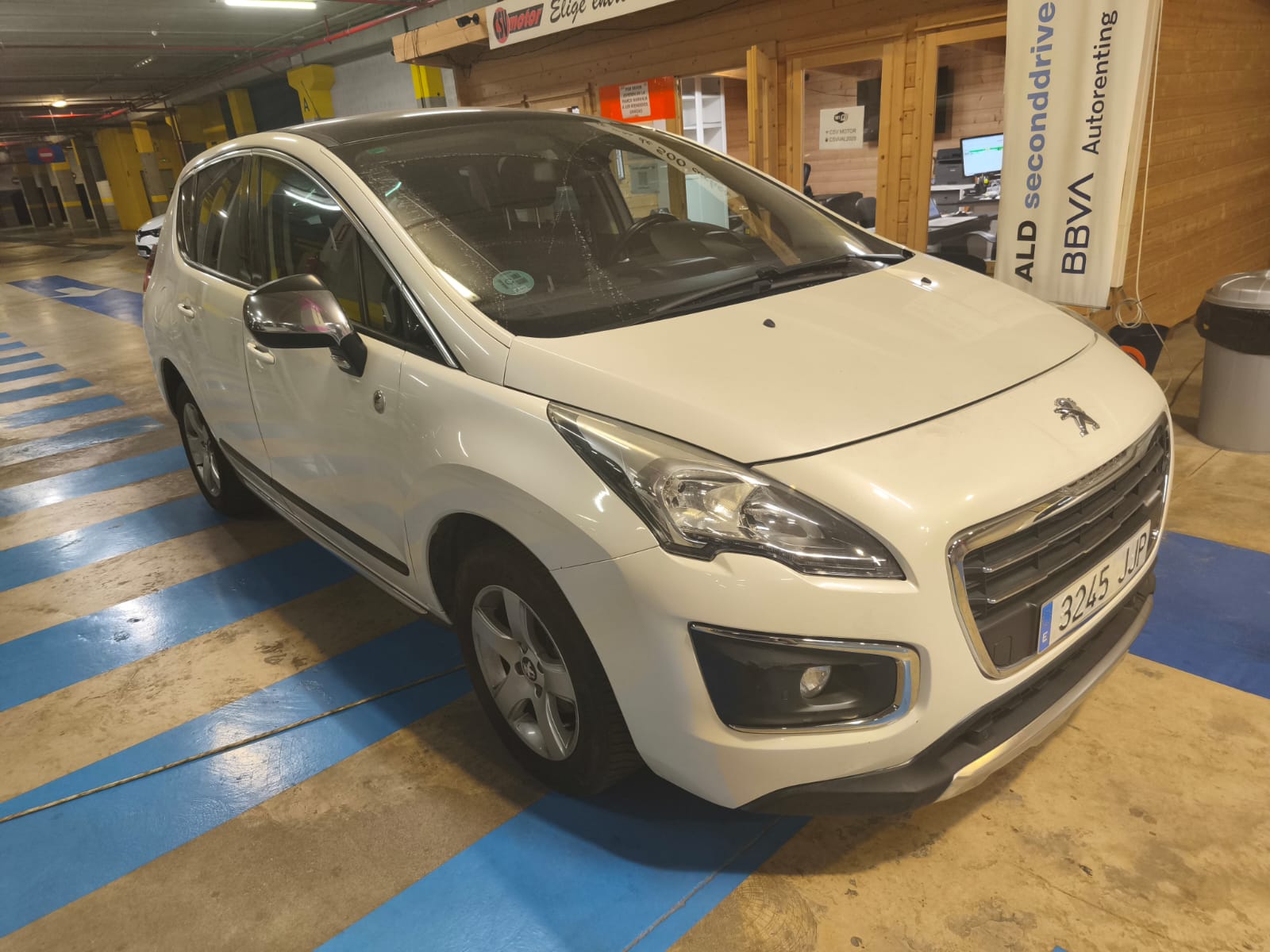 Foto 2 de PEUGEOT 3008 2015 en venta en CSV Motor Valdefuentes