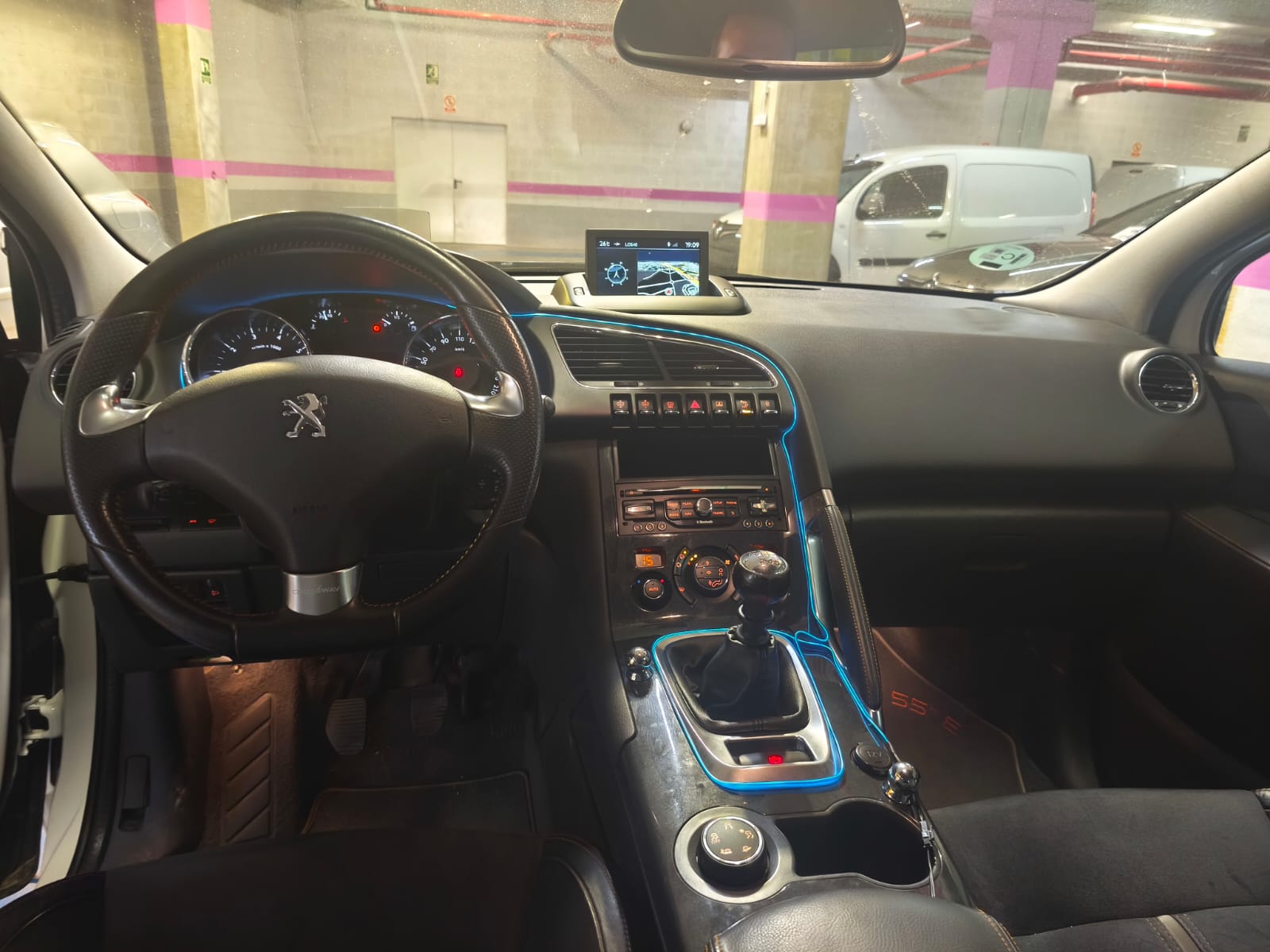 Foto 8 de PEUGEOT 3008 2015 en venta en CSV Motor Valdefuentes