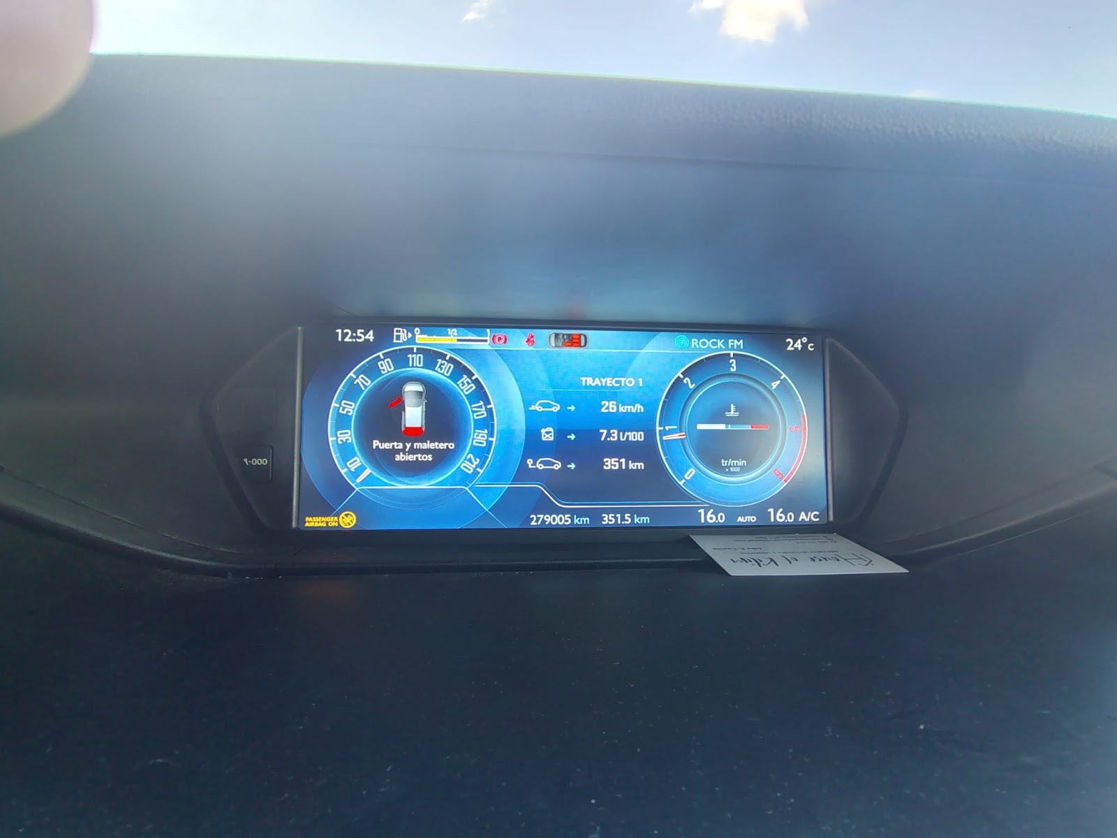 Foto 3 de CITROEN C4 PICASSO 2014 en venta en CSV Motor Bilbao
