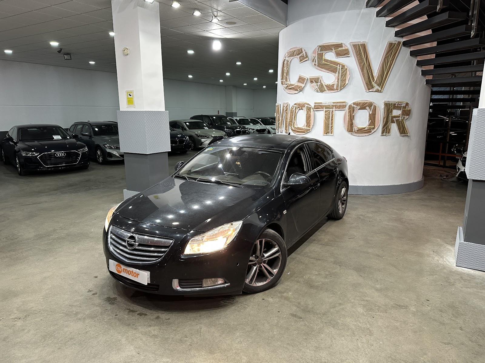 Foto 1 de Opel Insignia 2010 en venta en CSV Motor Valdefuentes · color Negro