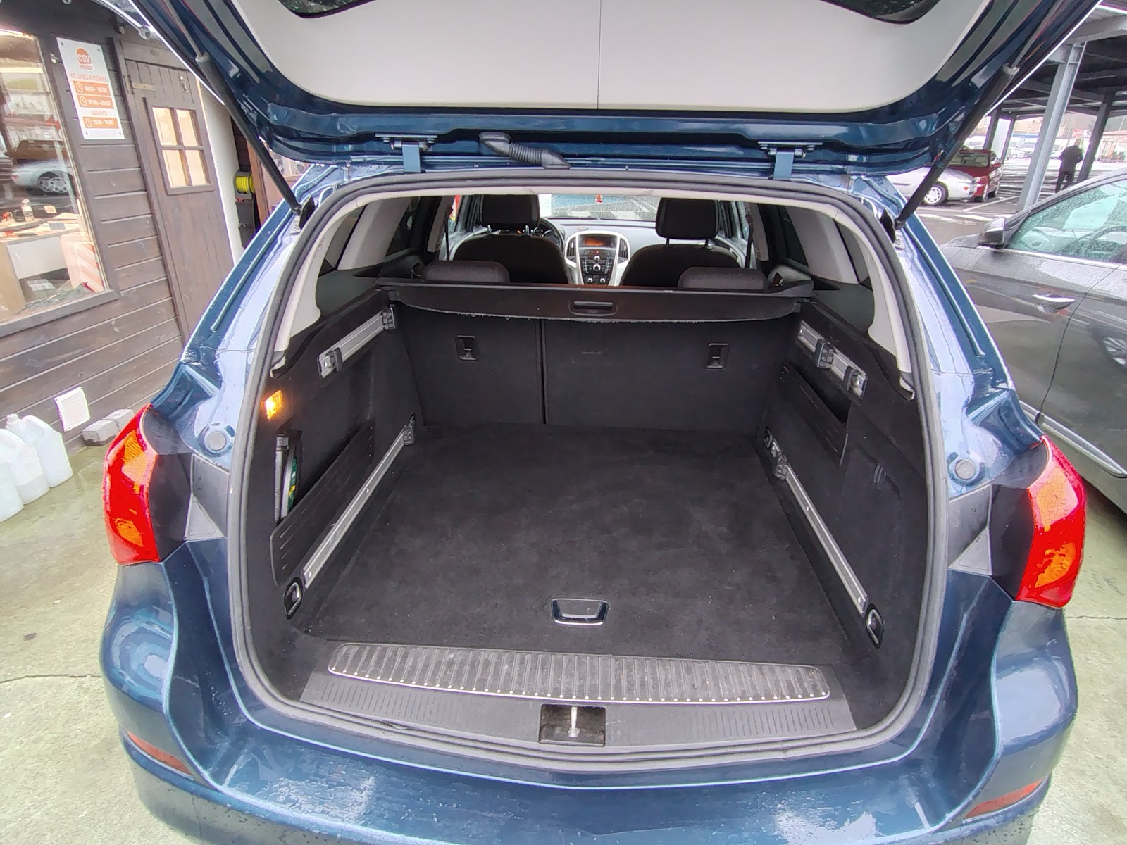 Foto 6 de OPEL ASTRA 2011 en venta en CSV Motor Bilbao