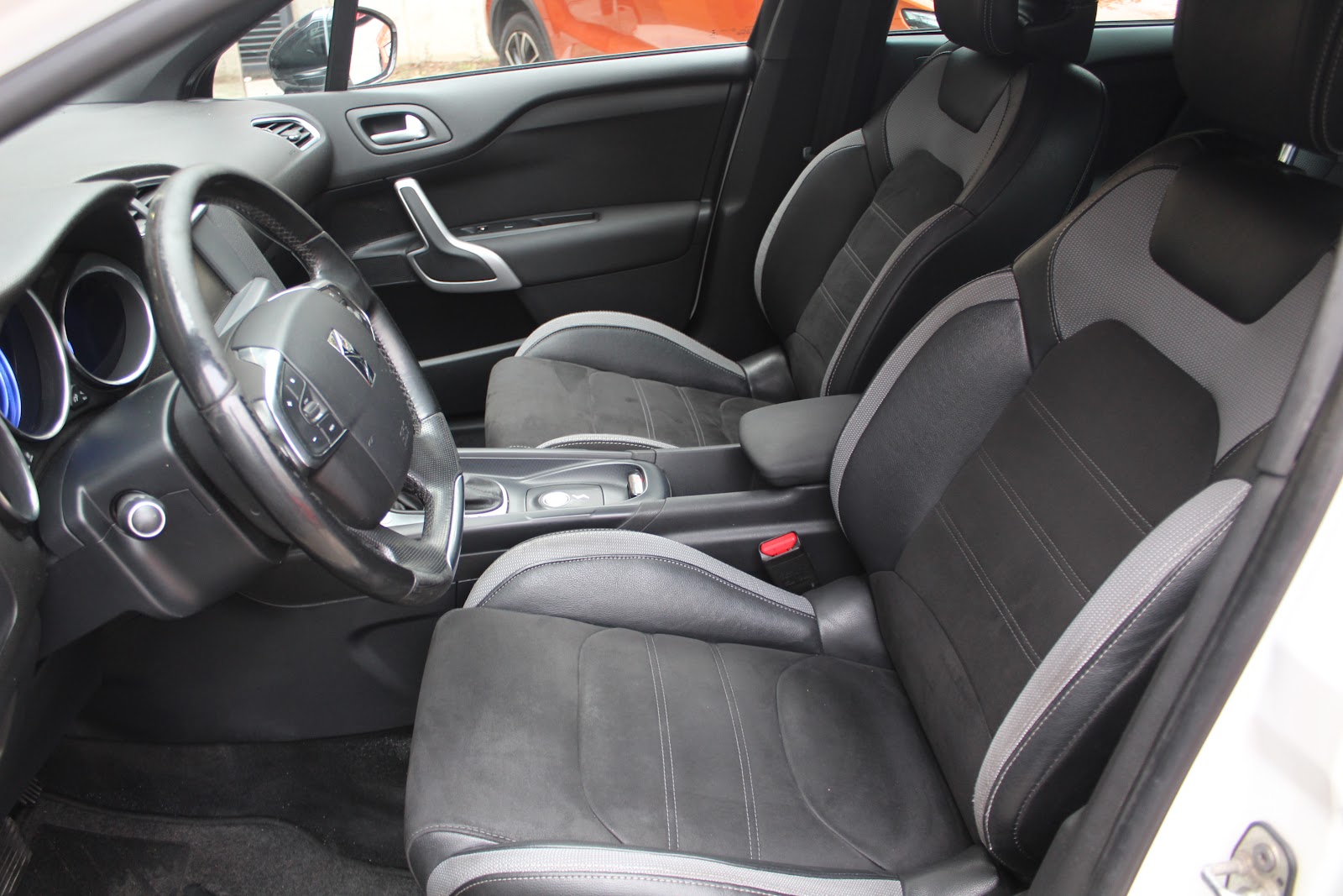 Foto 8 de DS DS4 CROSSBACK 2018 en venta en CSV Motor Barcelona