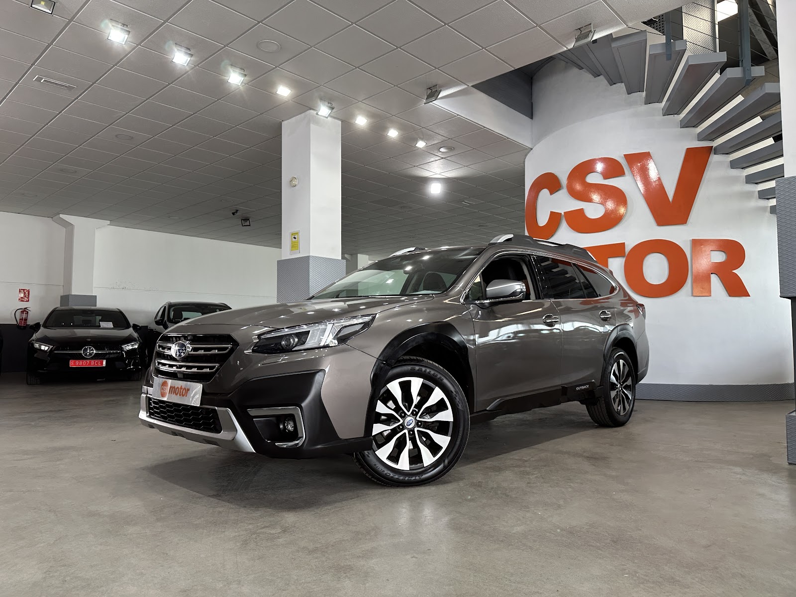 Foto 2 de SUBARU OUTBACK 2023 en venta en CSV Motor Valdefuentes