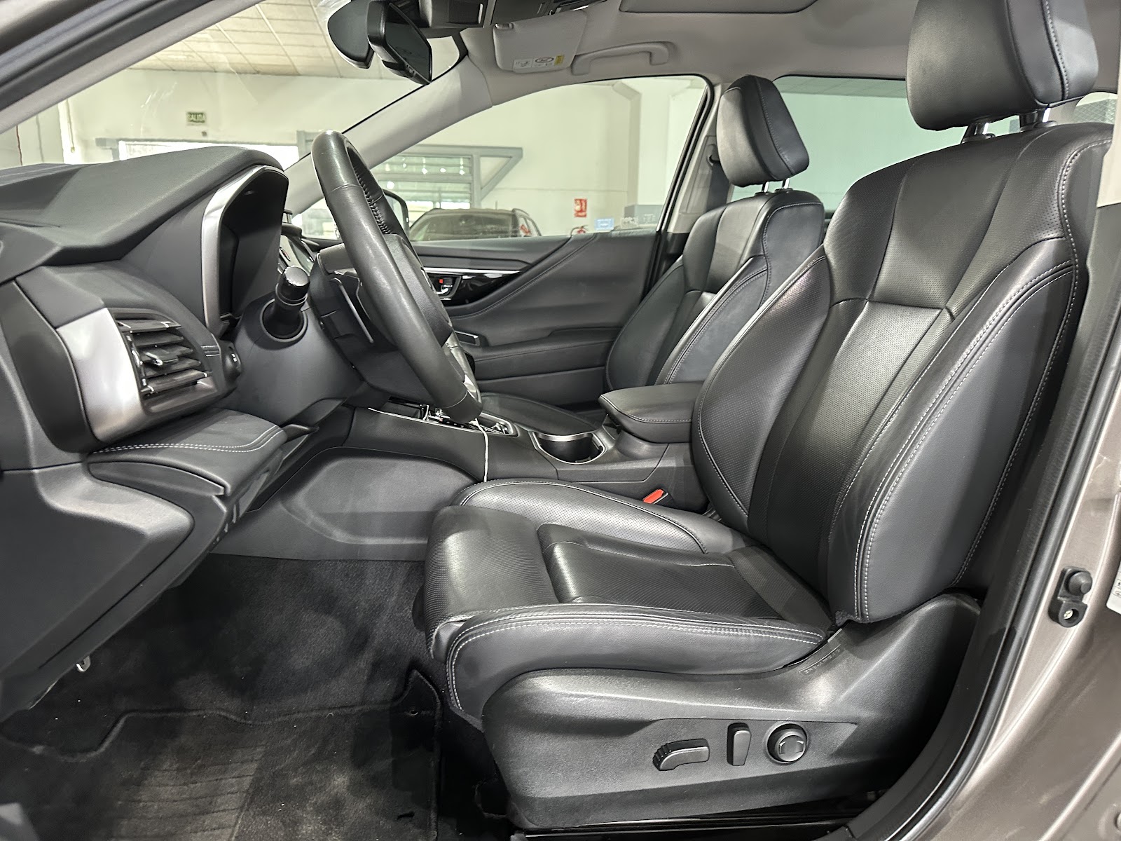 Foto 11 de SUBARU OUTBACK 2023 en venta en CSV Motor Valdefuentes