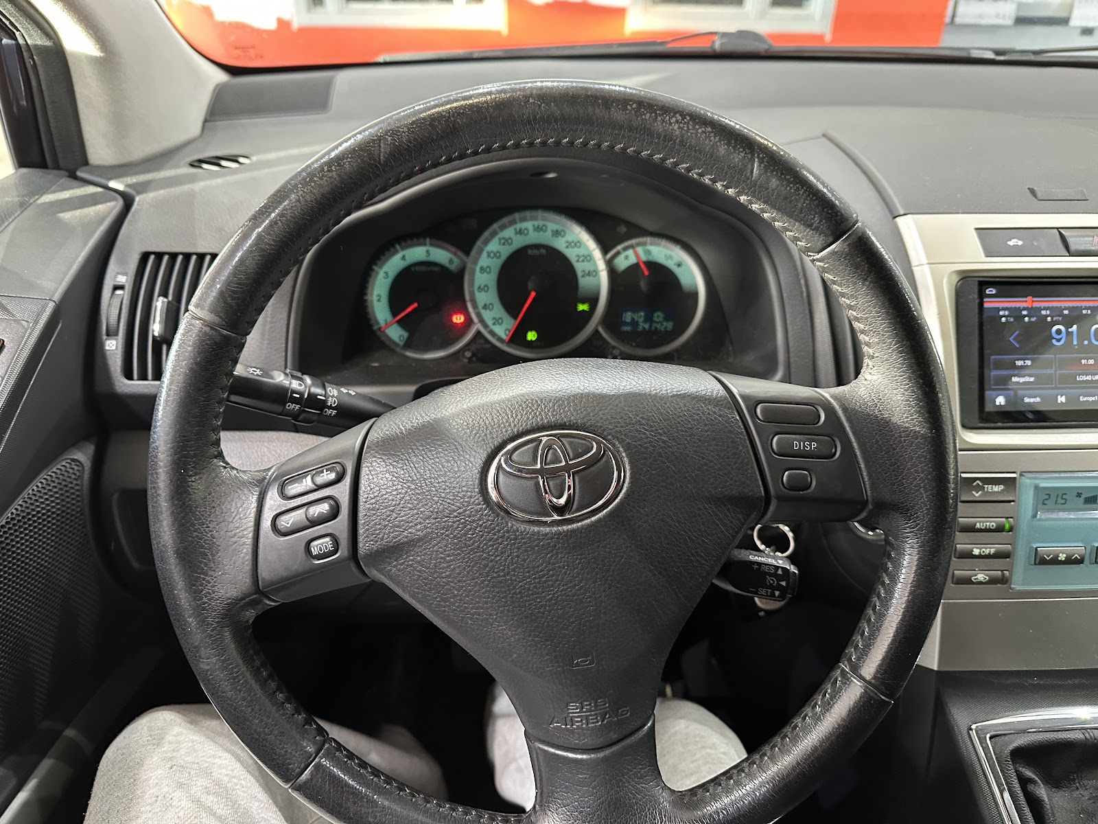 Foto 14 de TOYOTA COROLLA VERSO 2008 en venta en CSV Motor Valdefuentes