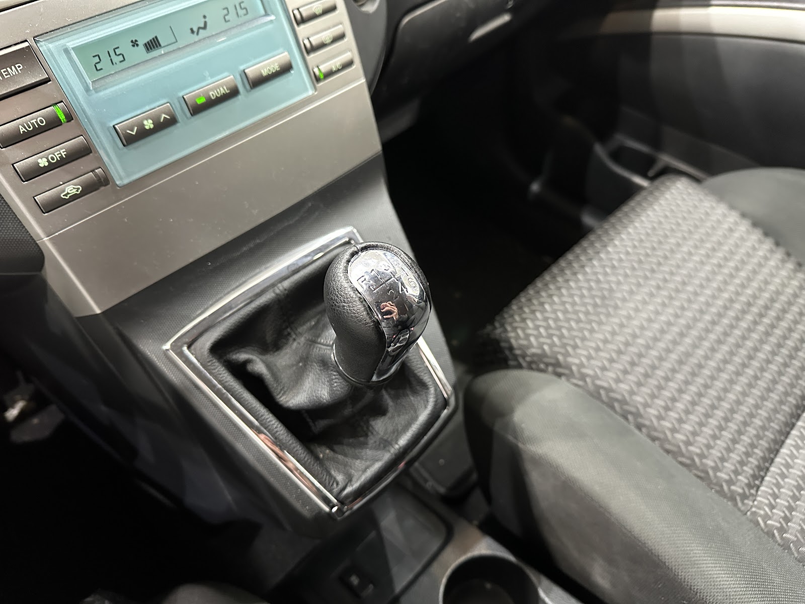 Foto 16 de TOYOTA COROLLA VERSO 2008 en venta en CSV Motor Valdefuentes