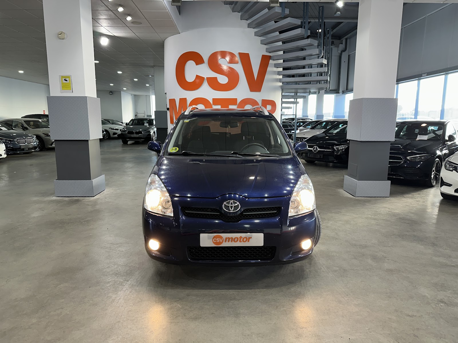 Foto 3 de TOYOTA COROLLA VERSO 2008 en venta en CSV Motor Valdefuentes